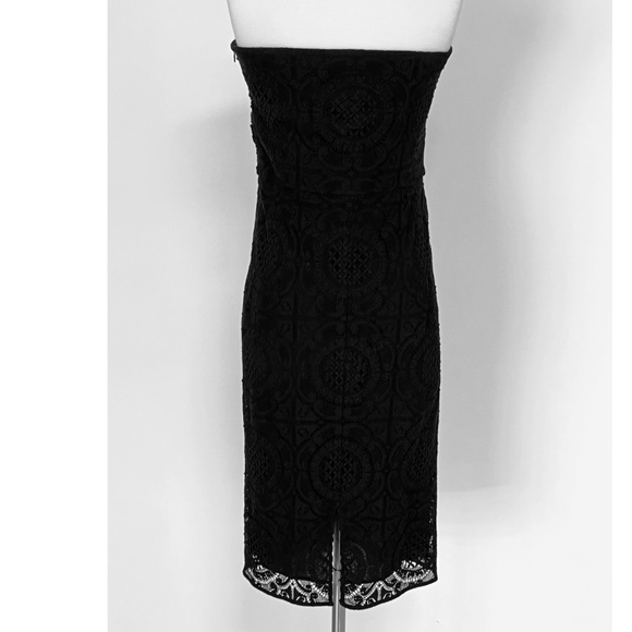 $1995 Burberry London Sonya Strapless Lace Cocktail Midi Dress in Black - Picture 4 of 9